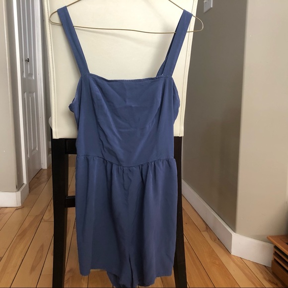 Garage romper - Picture 1 of 2